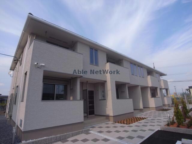  ユネ　ポワール