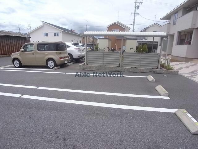  ユネ　ポワール