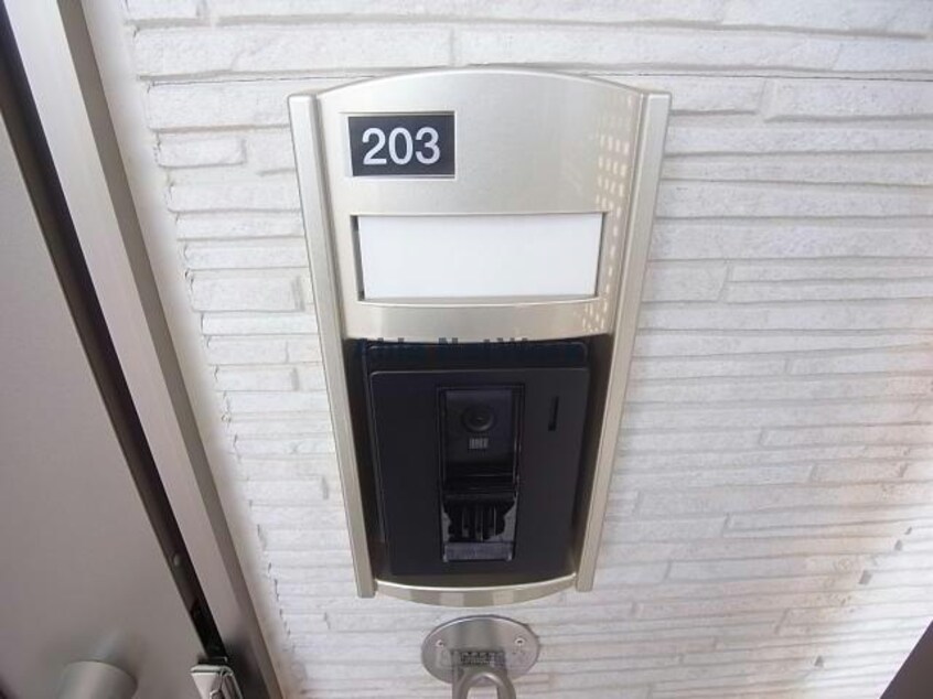  ユネ　ポワール