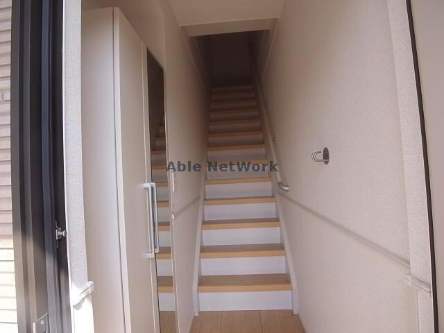 玄関 メゾン・カルムB