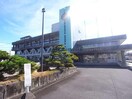 神戸町役場(役所)まで881m メゾン・カルムC