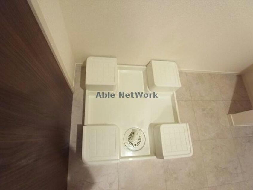 洗濯機置場 フォレスタ代官
