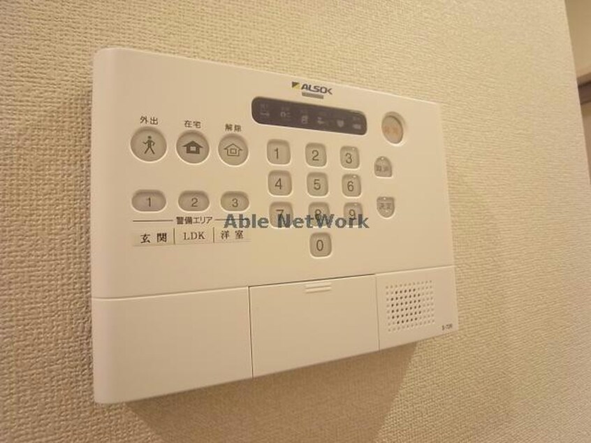  アドラブール