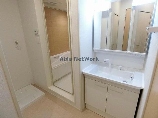  アン・リジェール