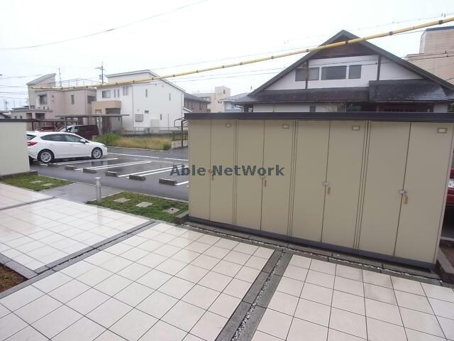  ラルジュール