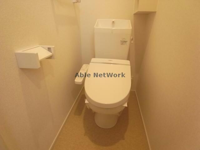 温水洗浄便座付きトイレ ラルジュール