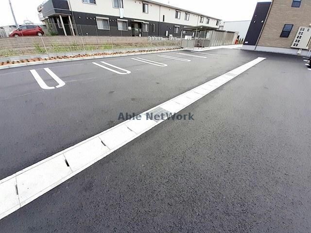 駐車場 オ　ソレイユ