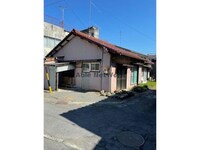 室村3丁目借家