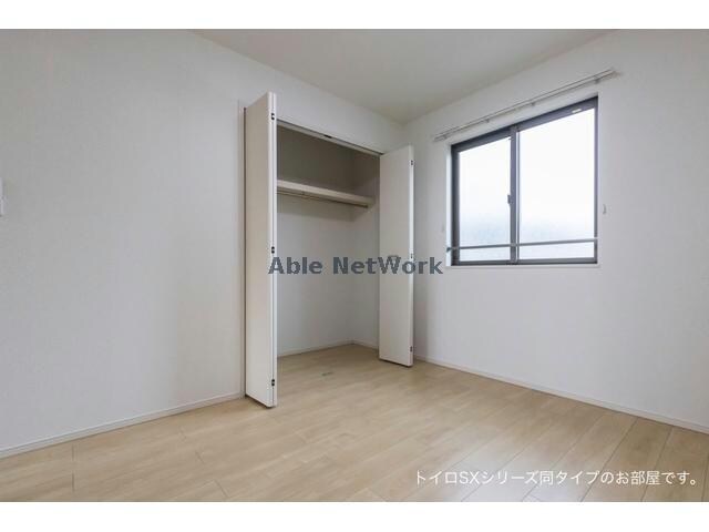  ヴィラ　グロリア