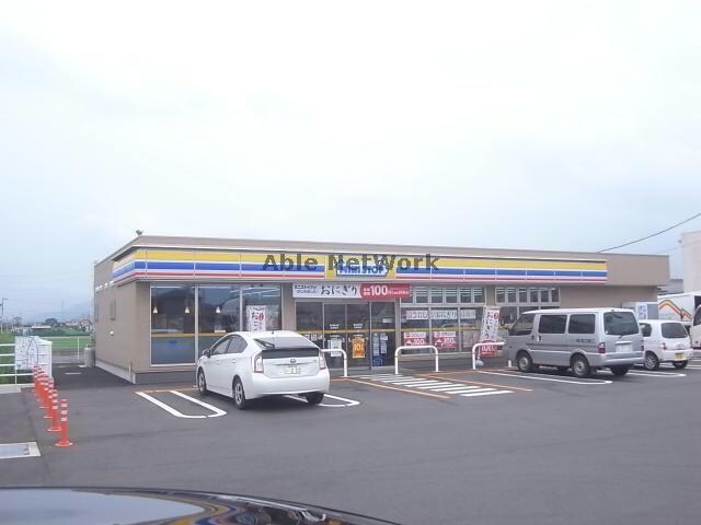 ミニストップ養老船附店(コンビニ)まで1941m 養老町栗笠戸建