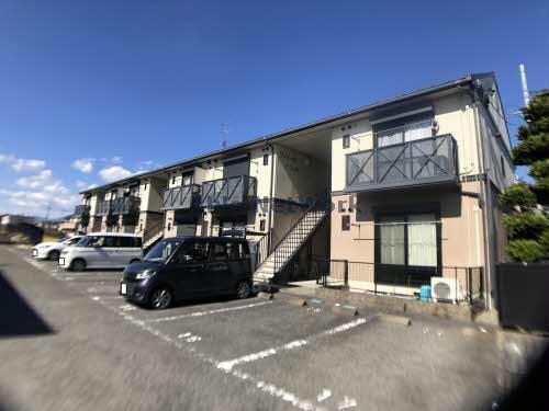  ファミールパレス