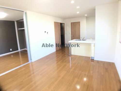  シャーメゾンモレA