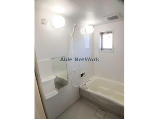  シャーメゾンモレA