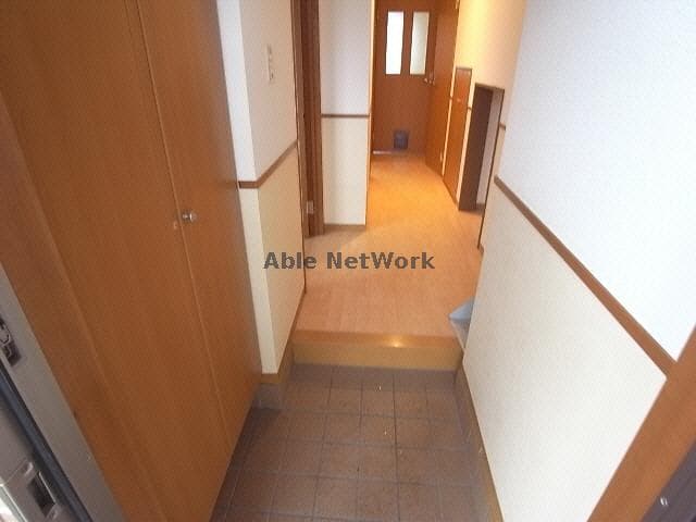 玄関 ビースティーコート・Ｓ