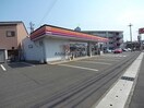 サークルK本荘中ノ町店(コンビニ)まで168m ヴィラコトブキ