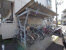 駐輪場 コーポ日比野