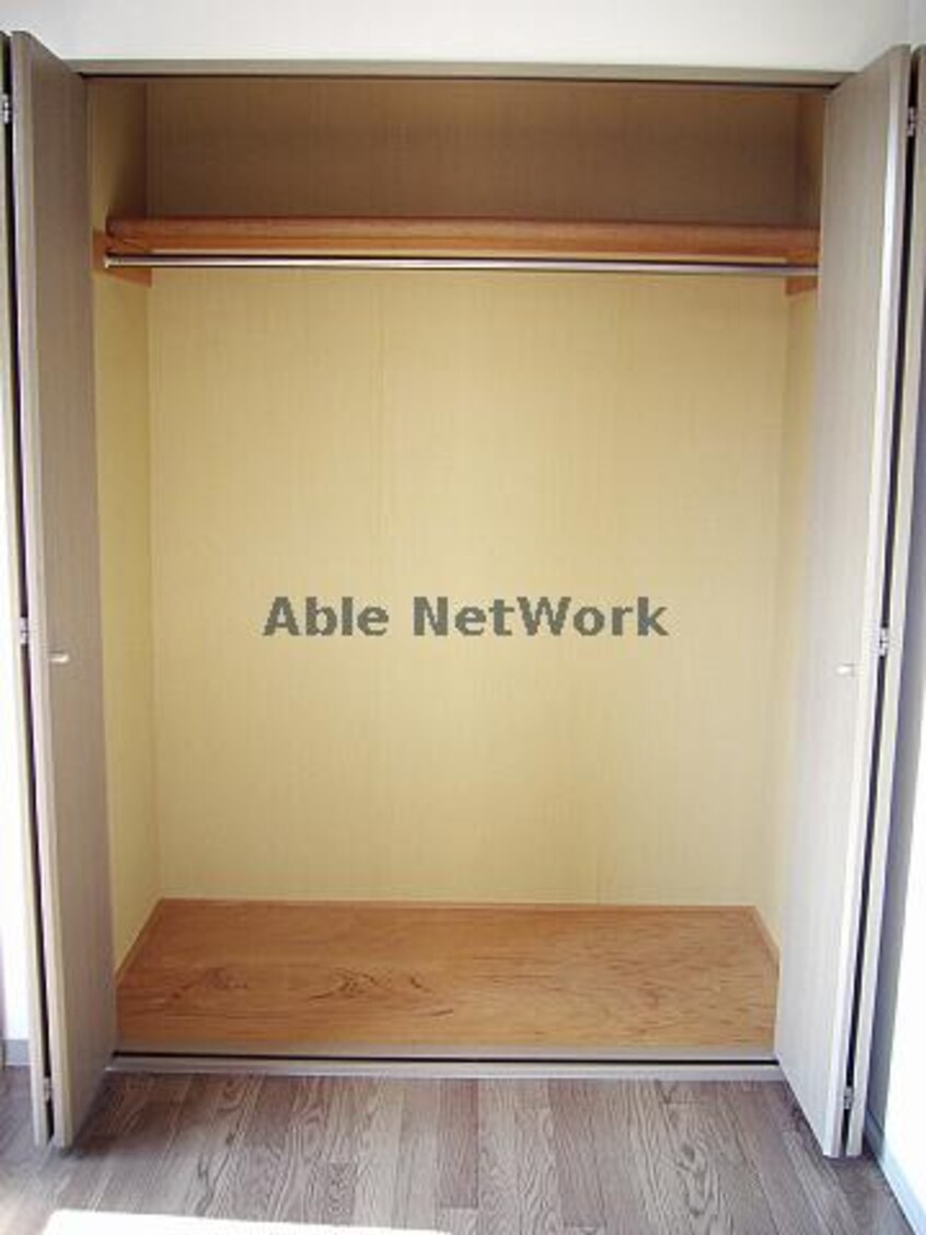 クローゼット レシェンテ