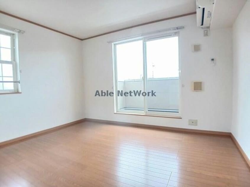  レインボーユートピア