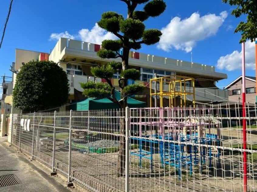 みさとこども園(幼稚園/保育園)まで809m シティハイムシャトレ