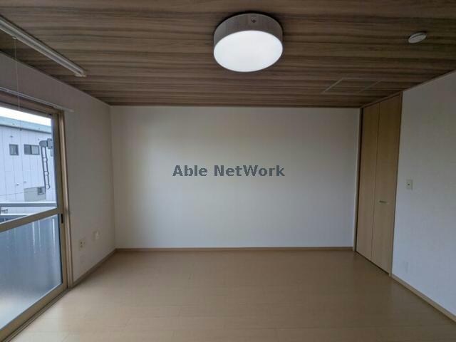  ルミエール　(大和)