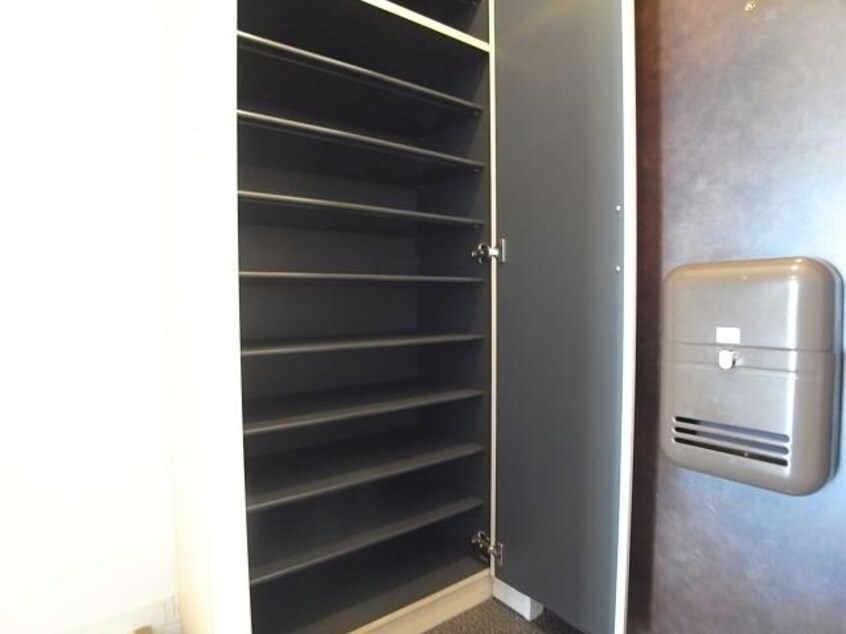 シューズボックス PATIO NAKANOMACHI