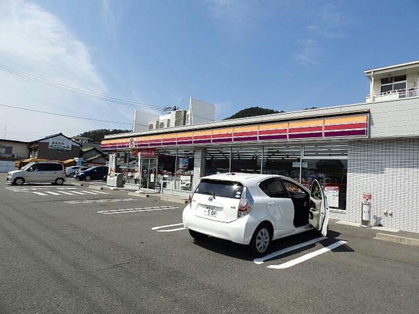 サークルK岐阜北一色七丁目店(コンビニ)まで573m メゾン間瀬戸