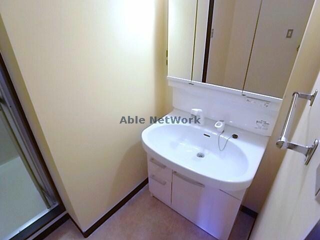  ＣＨＡＭＢＲＥ　ＤＥ　ＣＨＩＣ