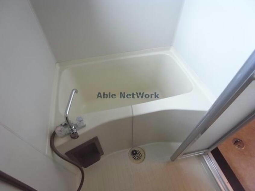  ＣＨＡＭＢＲＥ　ＤＥ　ＣＨＩＣ