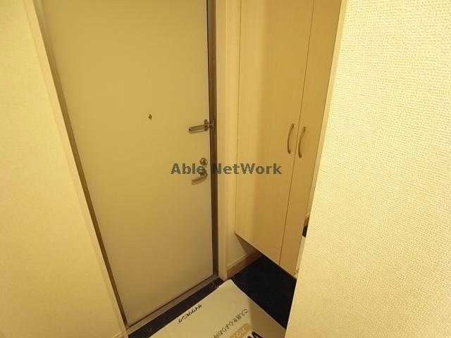 玄関回り プラティーク安良田