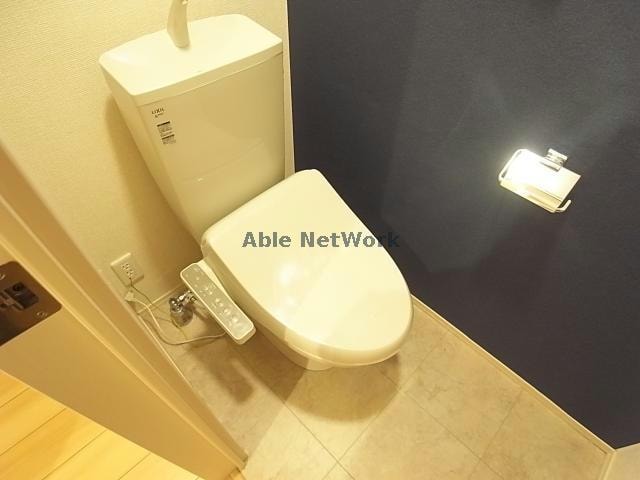 トイレ プラティーク安良田