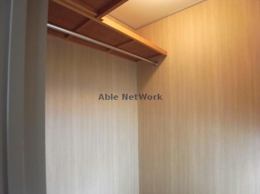 ハンガーパイプ付収納 ＫＴ　ＦＬＡＴ