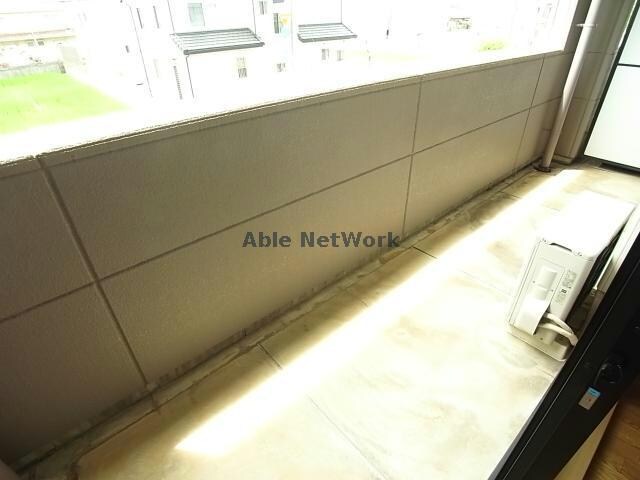  ルミナスコート