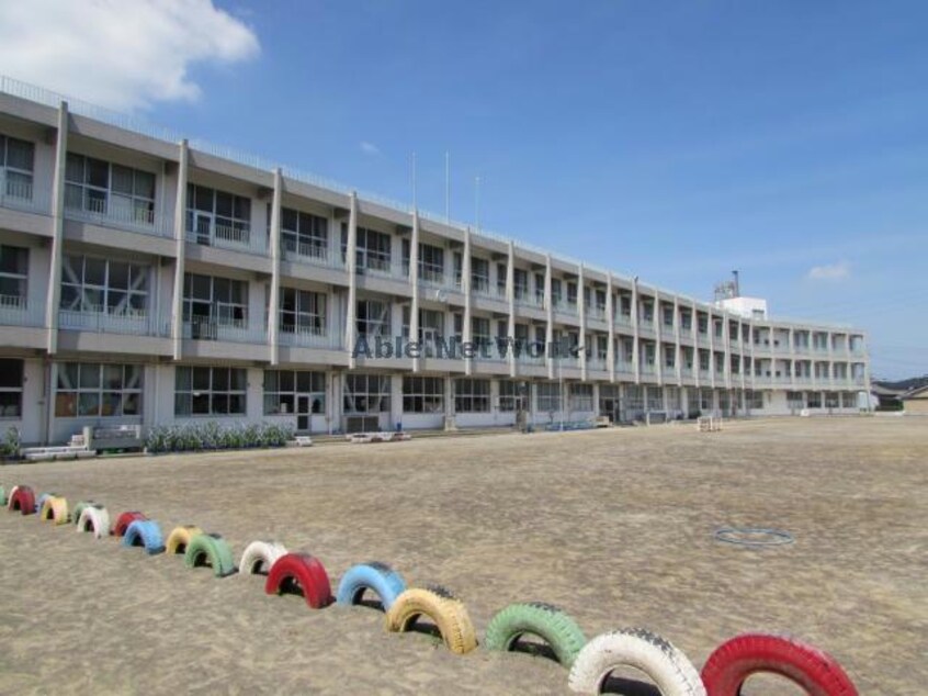 笠松町立下羽栗小学校(小学校)まで849m シャンピア