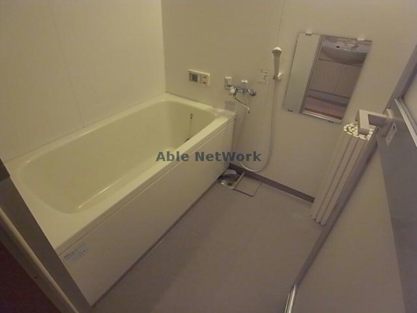 バス／シャワールーム等 アミティ21