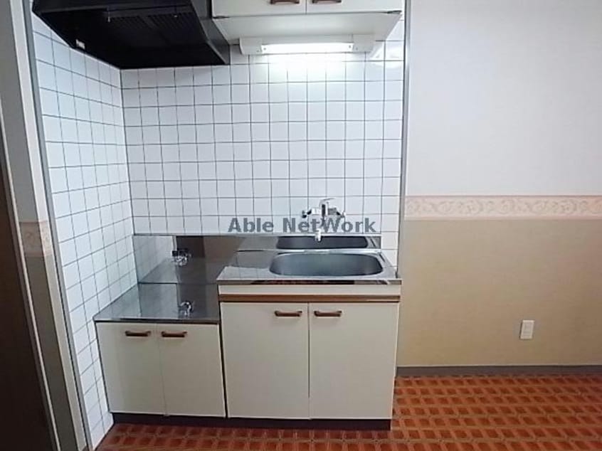  プリオル・エム