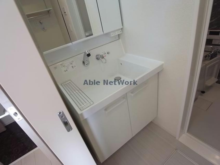  コンフォルト白山