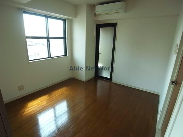 洋室5帖 レジデンス３０