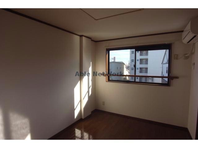  コートハイム浅井