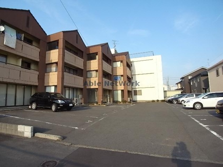 南側駐車場 丸美ビル