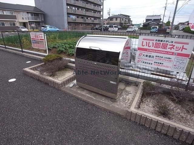 ゴミ置き場 シャルマン・Ｆ　Ｂ