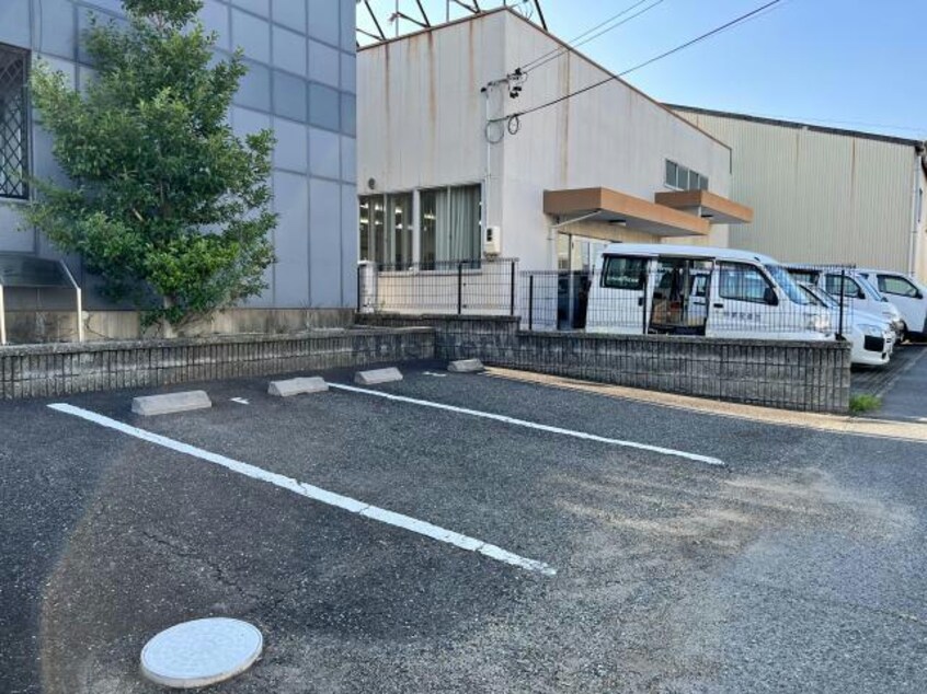 駐車場 サブリナ21
