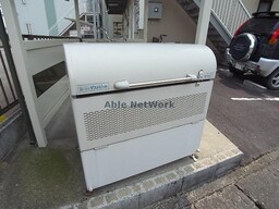 ごみ置き場
