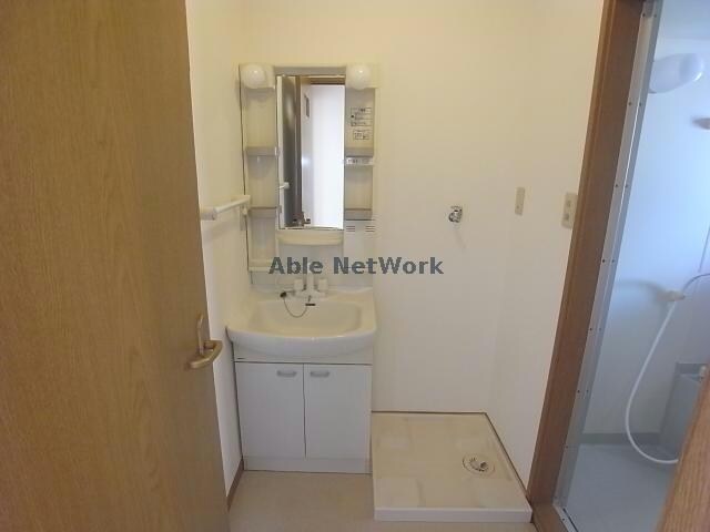室内洗濯機置き場・独立洗面台 スペース６１０