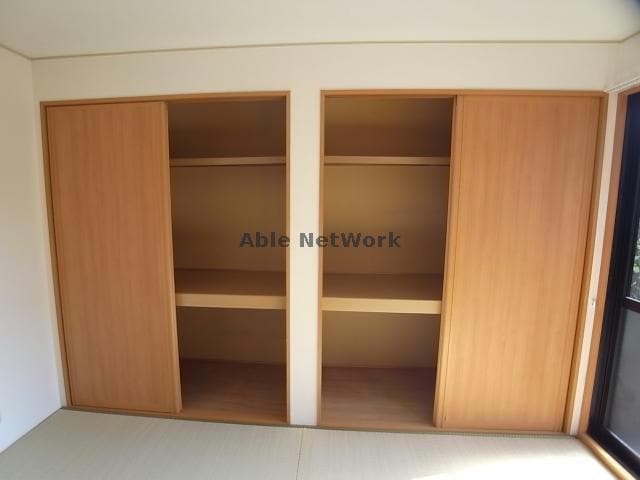 収納 Salt Valley Court