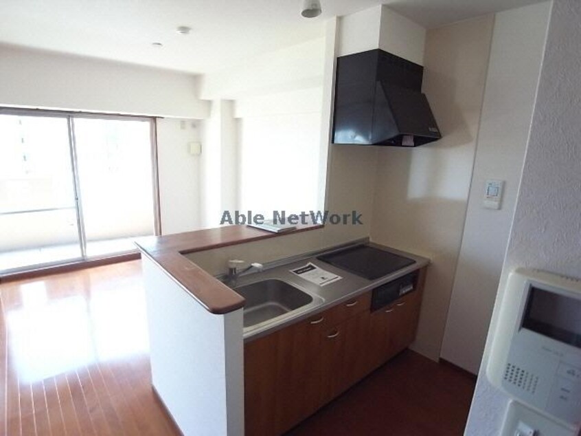 キッチン クリスタルパレス