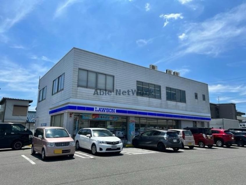 ローソン岐阜西荘店(コンビニ)まで399m レジデンスヨシヤマ