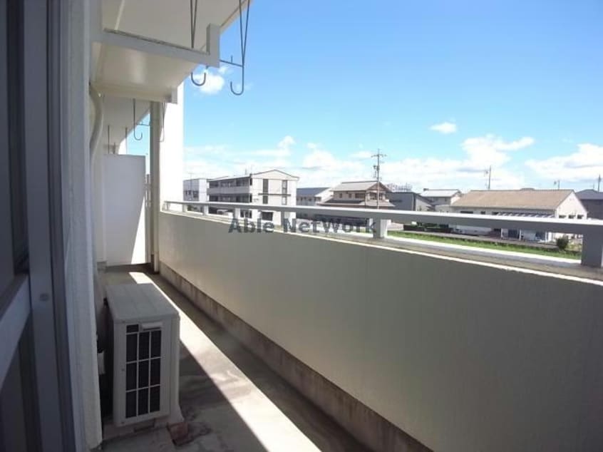  メゾン・ブランシュ