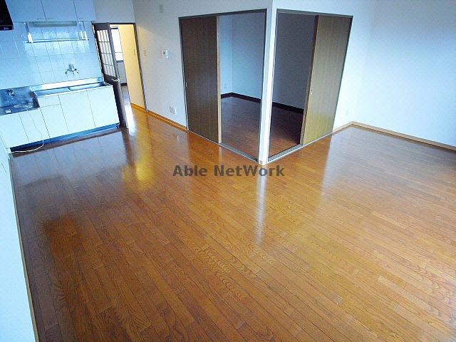 LDK スモールマロン城東