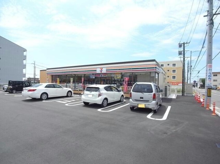 セブンイレブン岐阜須賀3丁目店(コンビニ)まで295m ランドスケープＡＮＤＯⅡ