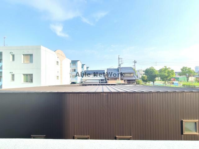  クリスタルランド